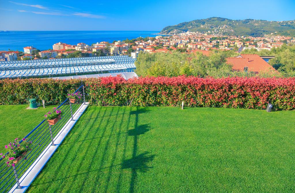 Appartamenti Villa Il Poggiolo Diano Marina Exterior foto