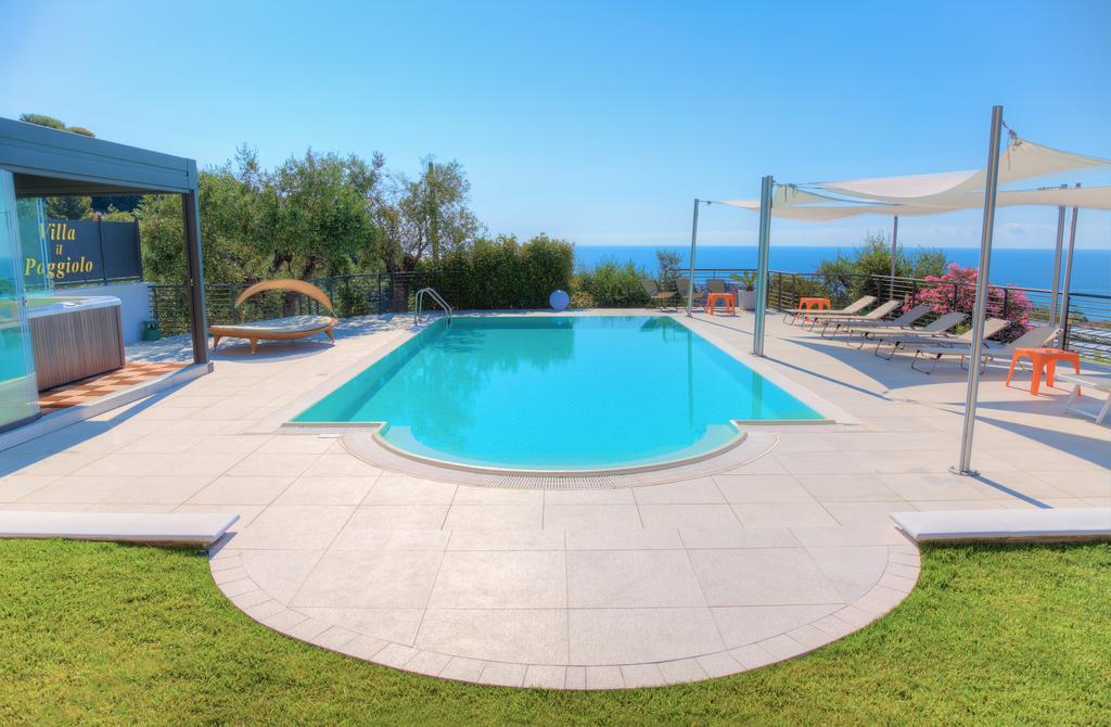 Appartamenti Villa Il Poggiolo Diano Marina Exterior foto